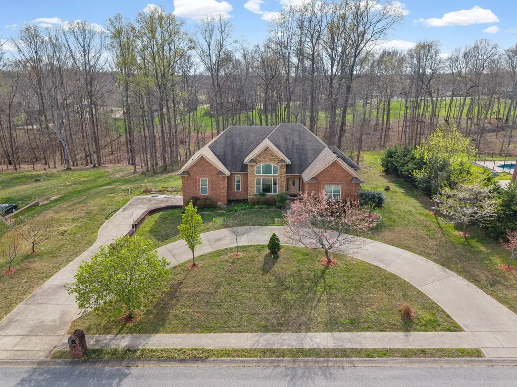 208 Markie Drive Clarksville TN 37043