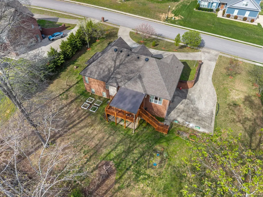 208 Markie Drive Clarksville TN 37043