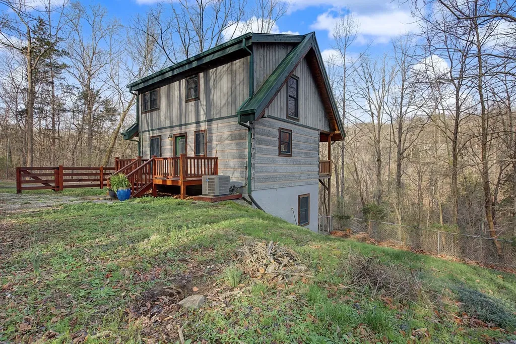 1146 Treanor Springs Road Kingston Springs TN 37082