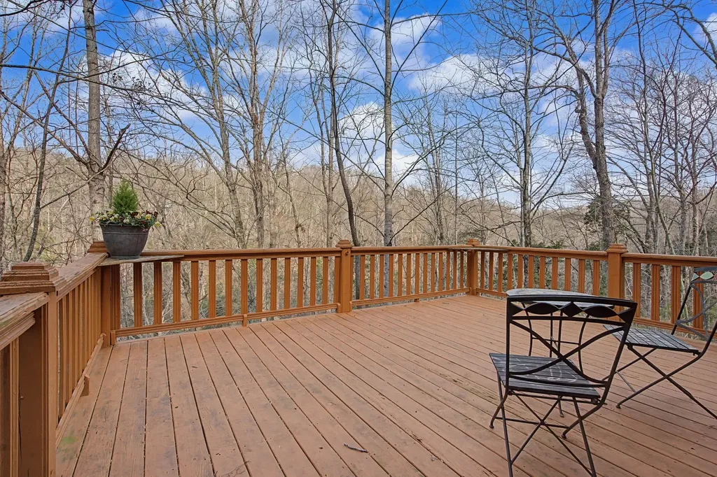 1146 Treanor Springs Road Kingston Springs TN 37082