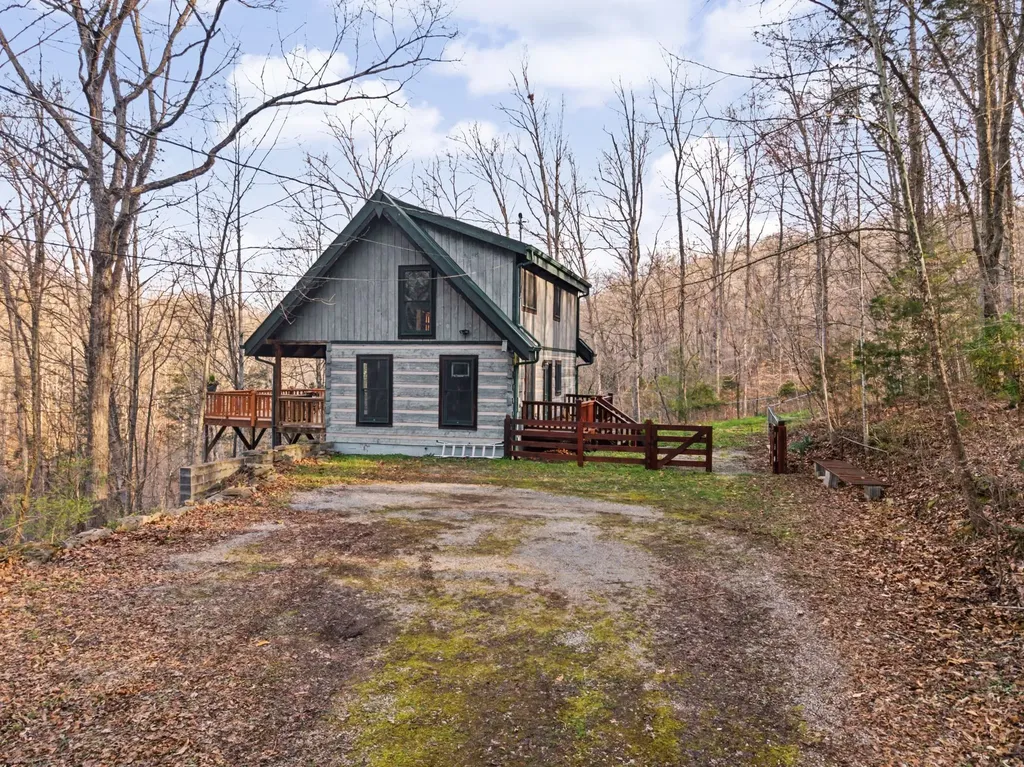 1146 Treanor Springs Road Kingston Springs TN 37082