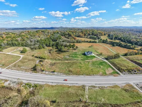 8301 Hartsville Pike, SE Lebanon TN 37087