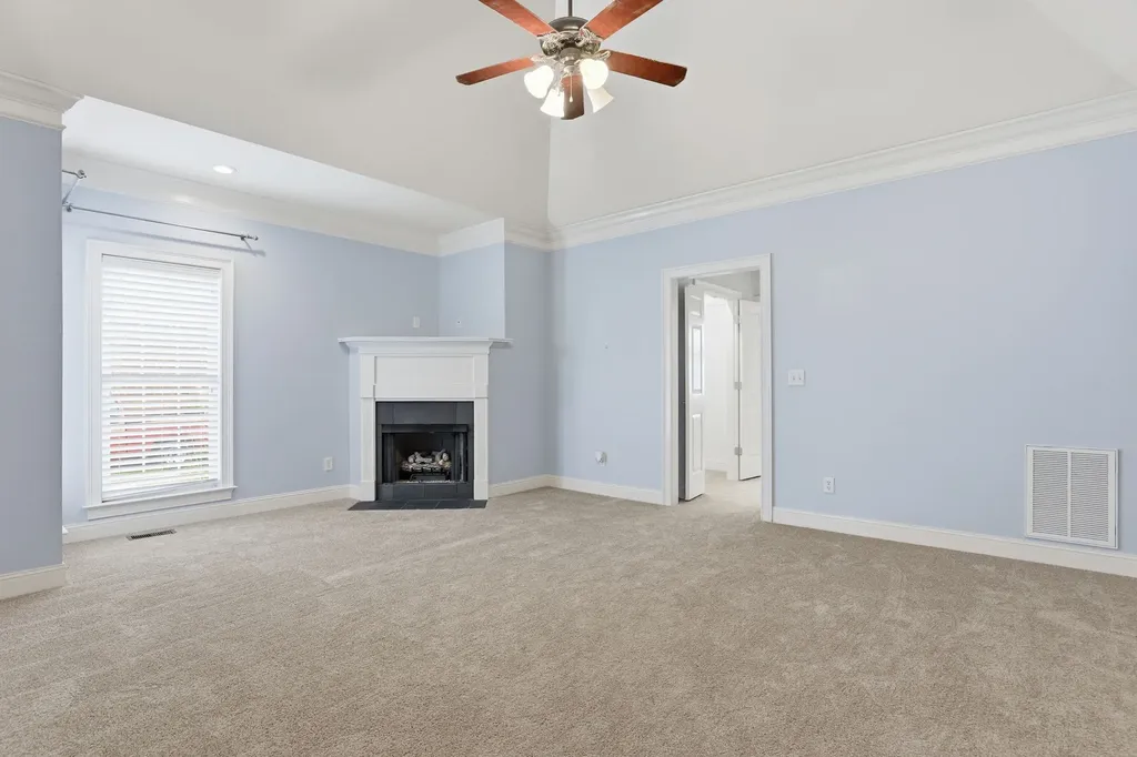 2292 Alexander Boulevard Murfreesboro TN 37130