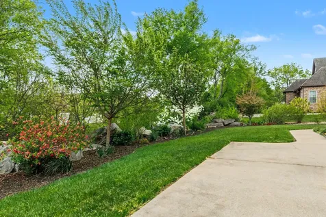 2292 Alexander Boulevard Murfreesboro TN 37130