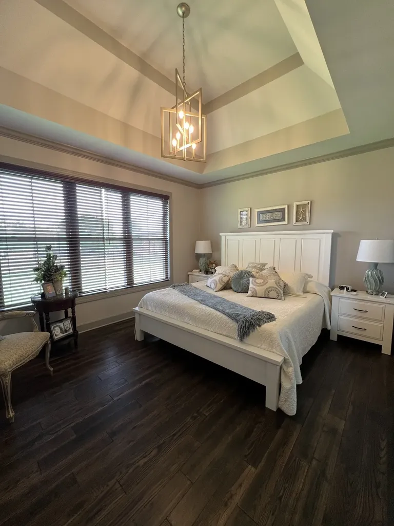 351 Michael Circle Lafayette TN 37083