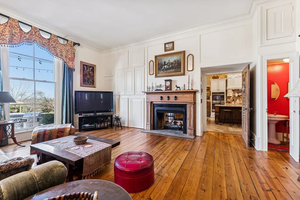 1512 Williamsport Pike Columbia TN 38401