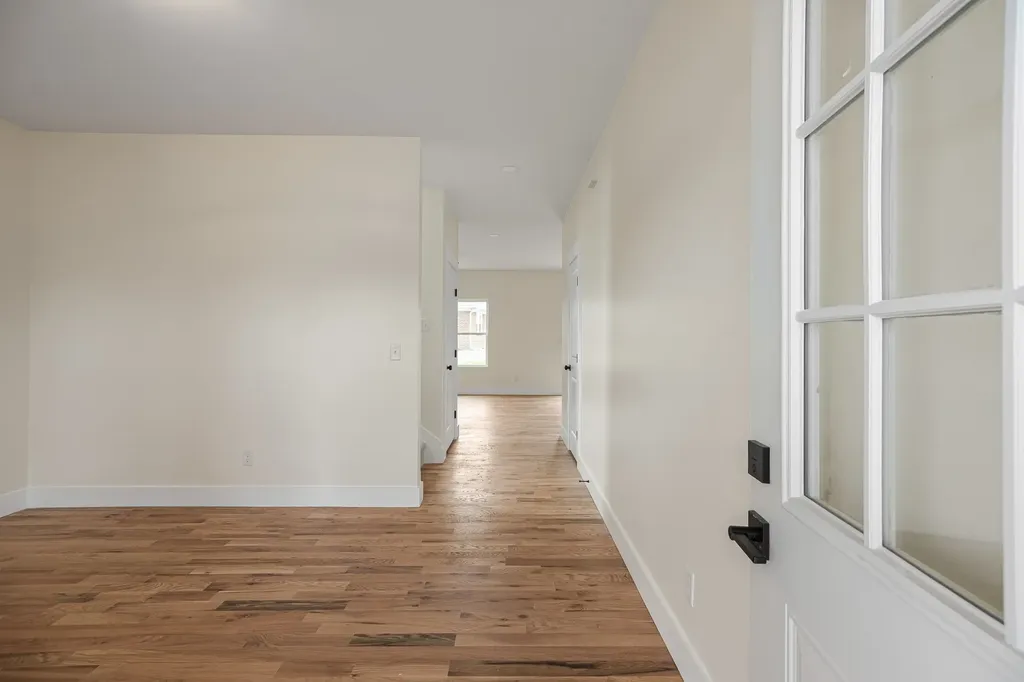 101 Hilltop Drive Columbia TN 38401