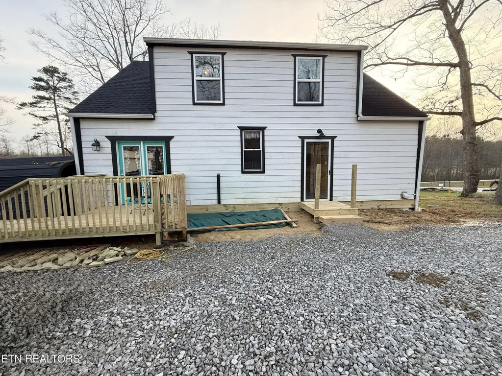 586 Rugby Highway Robbins TN 37852