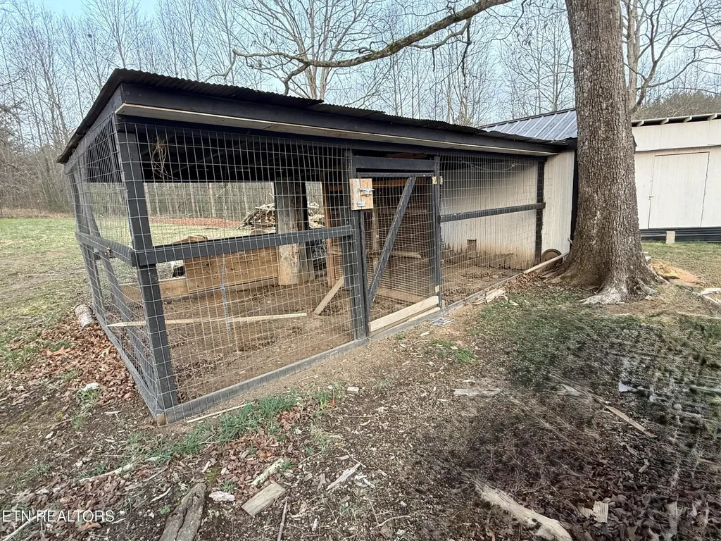 586 Rugby Highway Robbins TN 37852