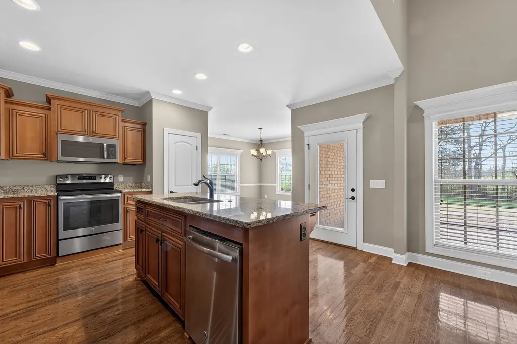 2505 Pebblecreek Lane Murfreesboro TN 37130