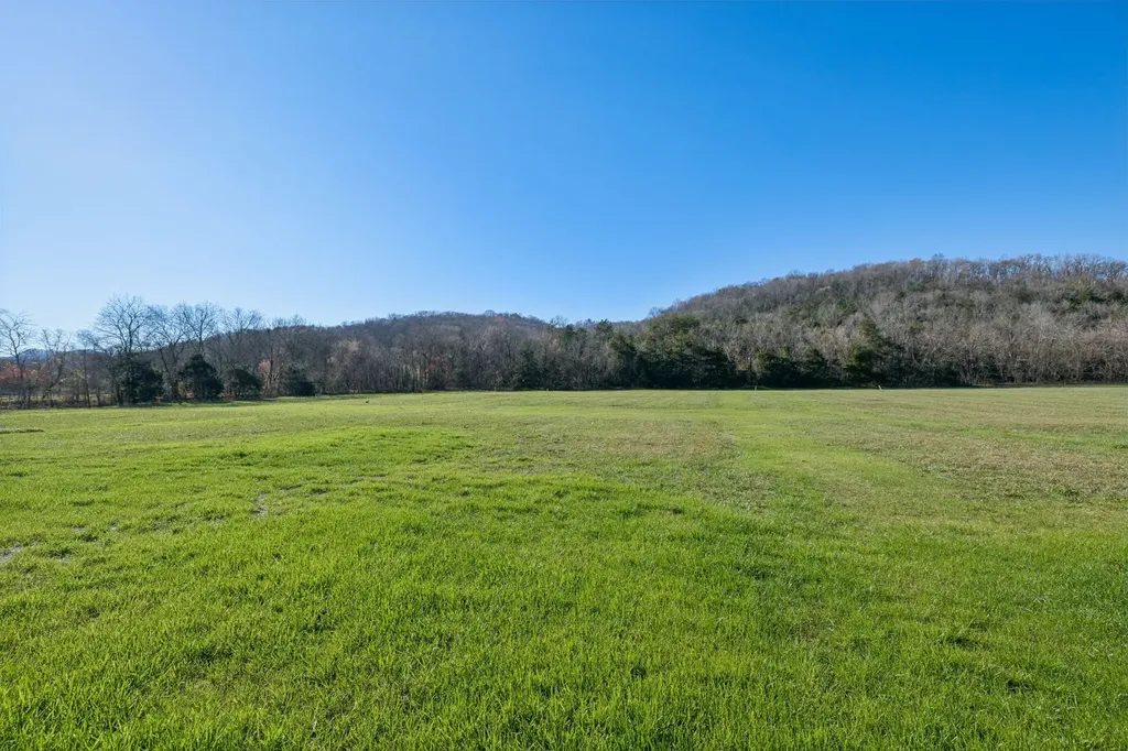 6029 Hurricane Creek Road Woodbury TN 37190
