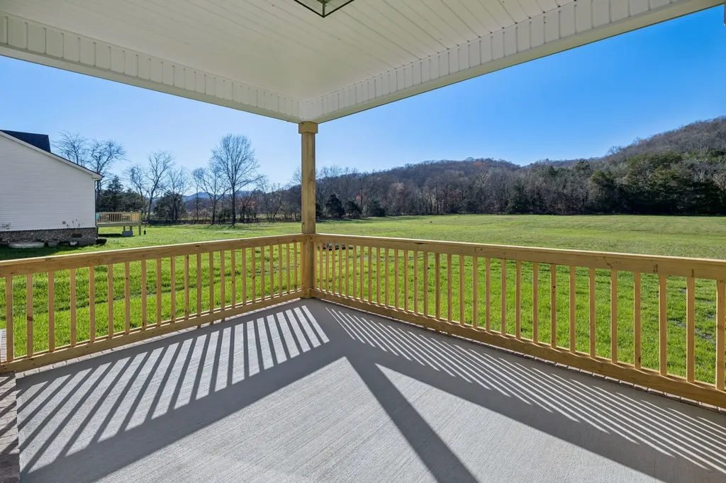 6029 Hurricane Creek Road Woodbury TN 37190