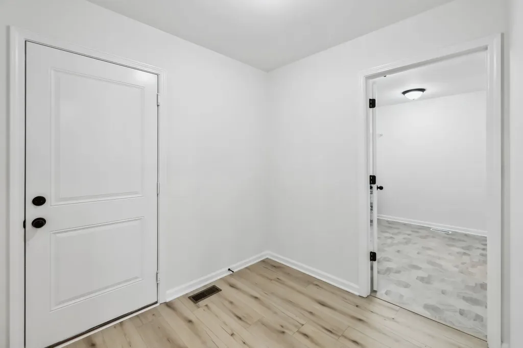 5004 Jim Cummings Highway Woodbury TN 37190