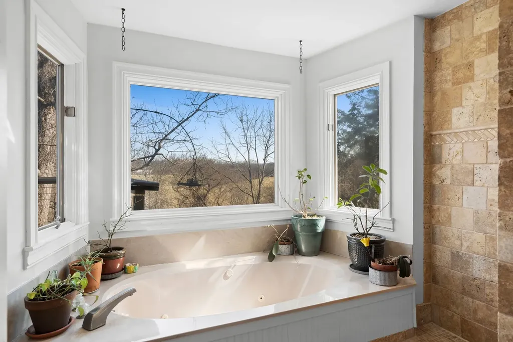 2496 Old Natchez Trace Franklin TN 37069
