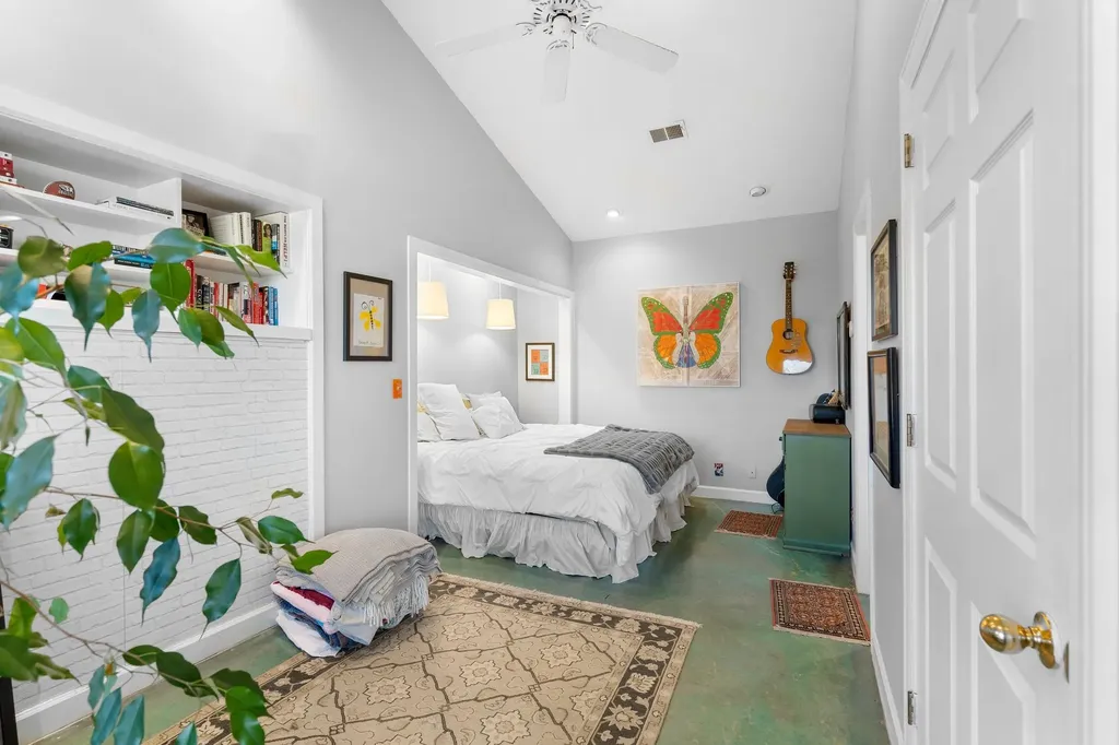2496 Old Natchez Trace Franklin TN 37069