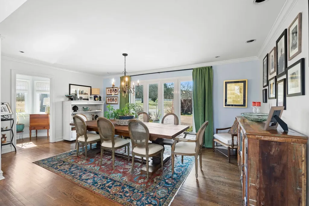 2496 Old Natchez Trace Franklin TN 37069