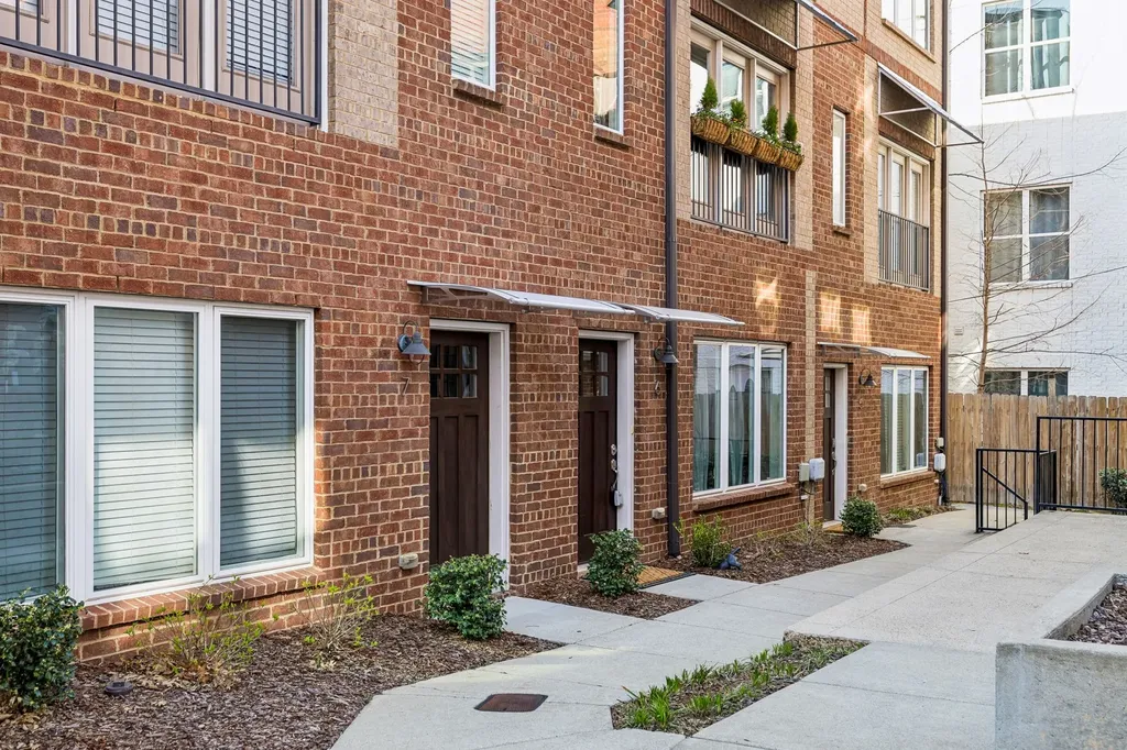 2003 Convent Place Nashville TN 37212