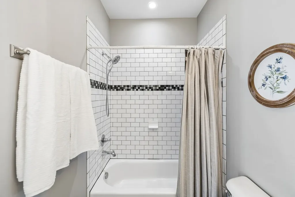 2003 Convent Place Nashville TN 37212