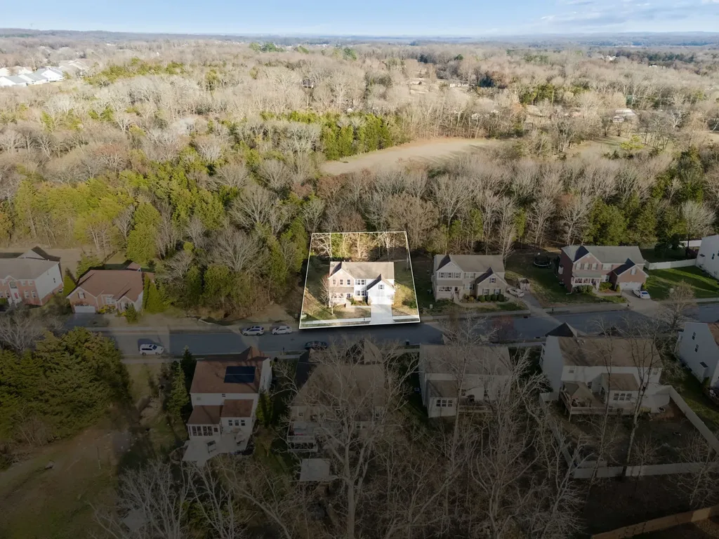 2512 Janalyn Trace Hermitage TN 37076