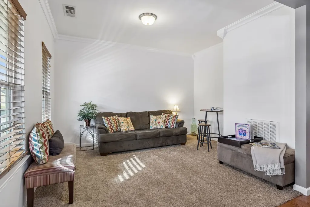 2512 Janalyn Trace Hermitage TN 37076