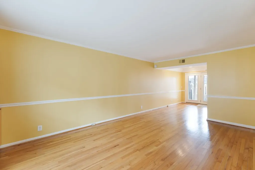 5025 Hillsboro Pike Nashville TN 37215