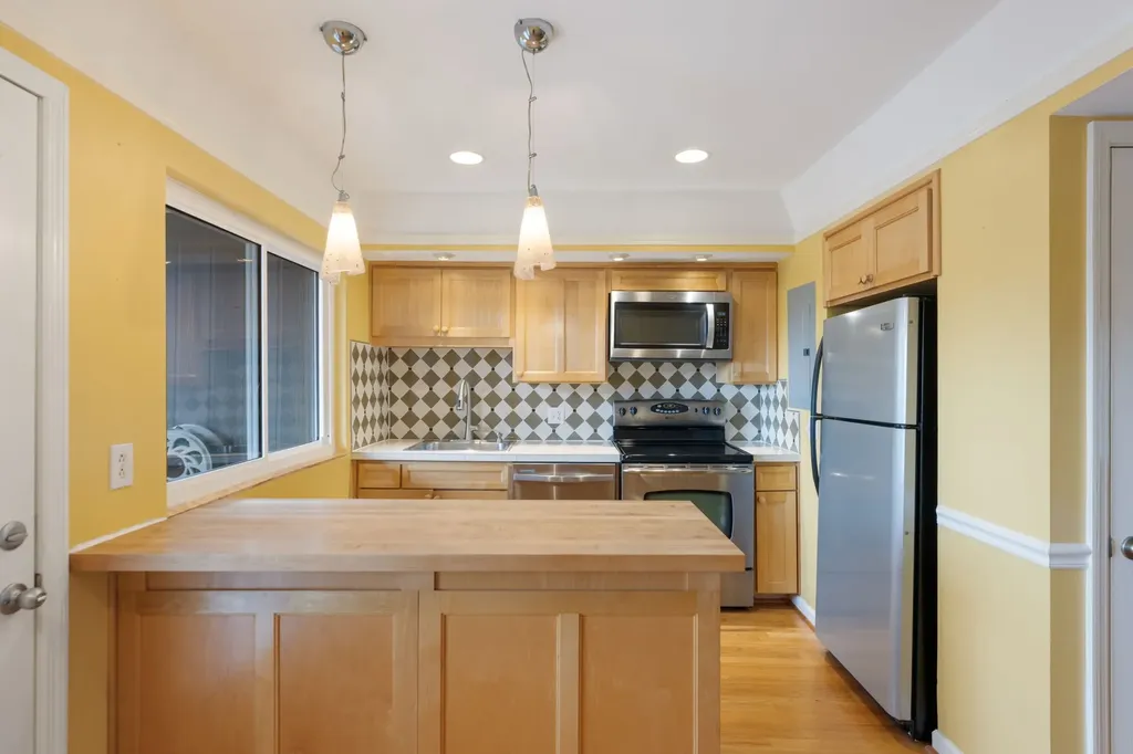 5025 Hillsboro Pike Nashville TN 37215