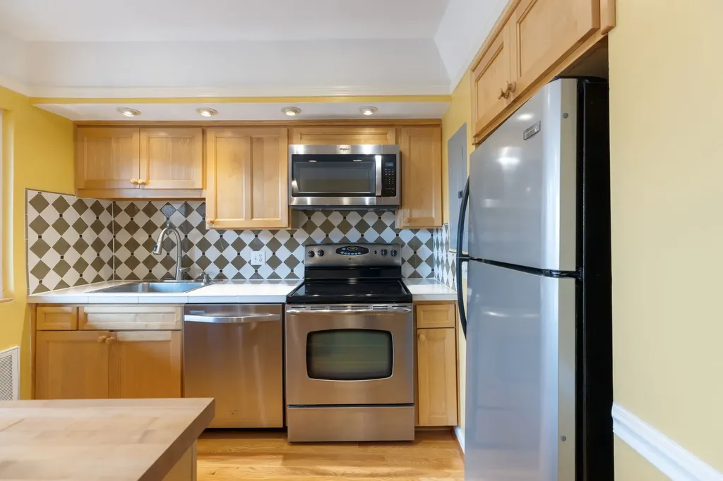 5025 Hillsboro Pike Nashville TN 37215
