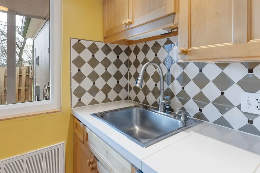 5025 Hillsboro Pike Nashville TN 37215