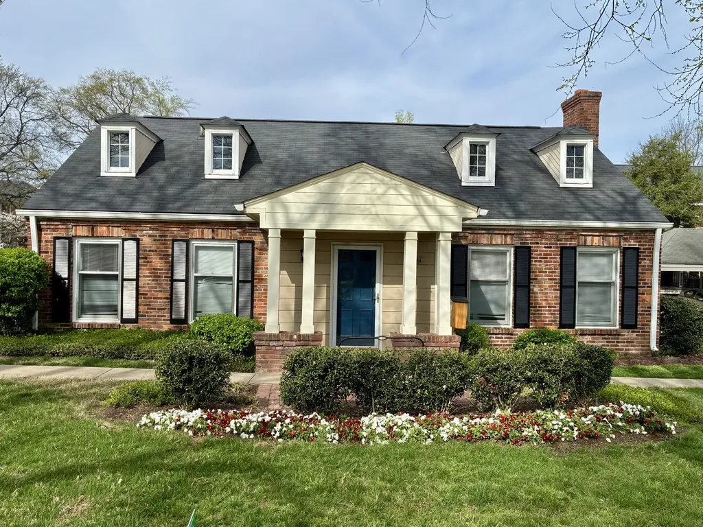 5025 Hillsboro Pike Nashville TN 37215