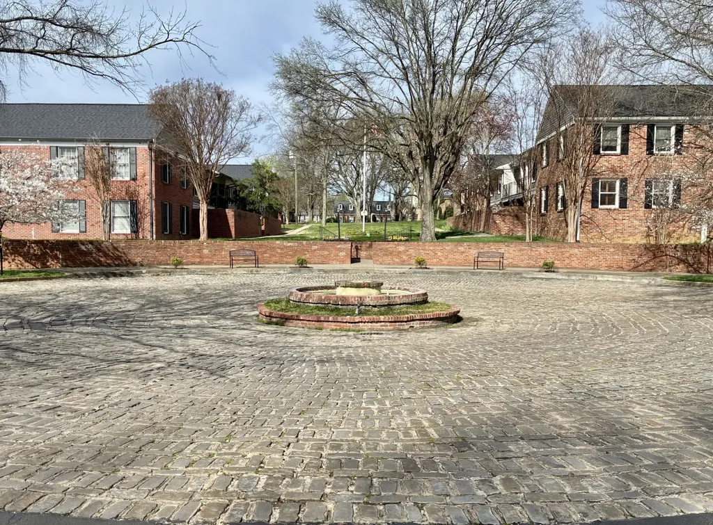 5025 Hillsboro Pike Nashville TN 37215
