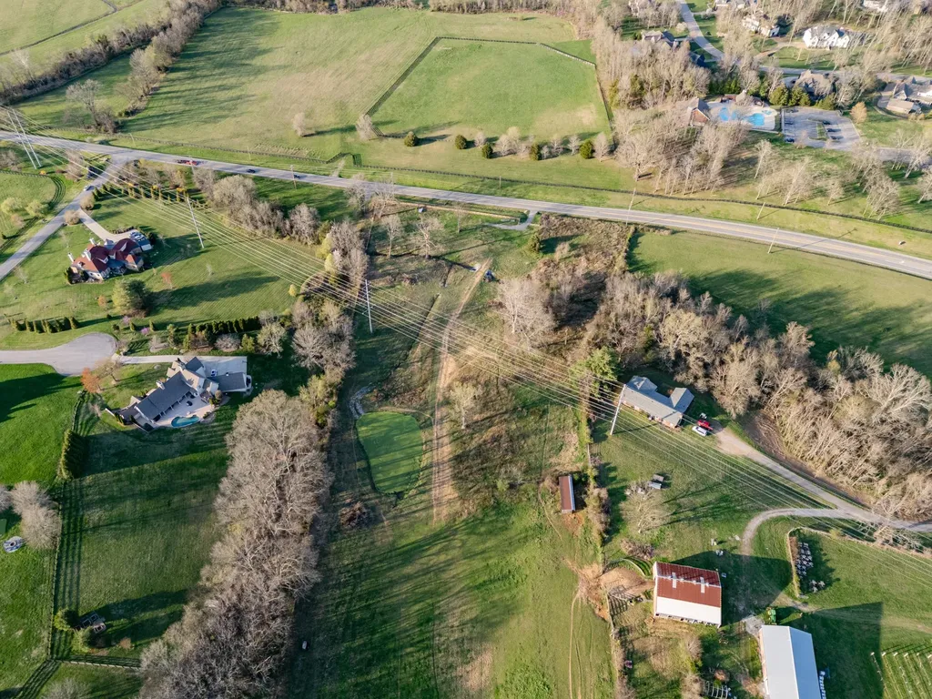 4891 Murfreesboro Road Arrington TN 37014