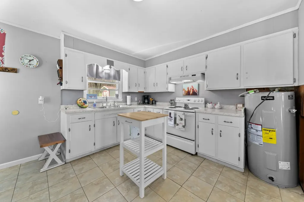755 Briar Pond Road Centerville TN 37033