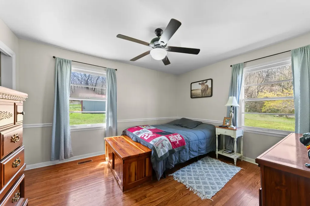755 Briar Pond Road Centerville TN 37033