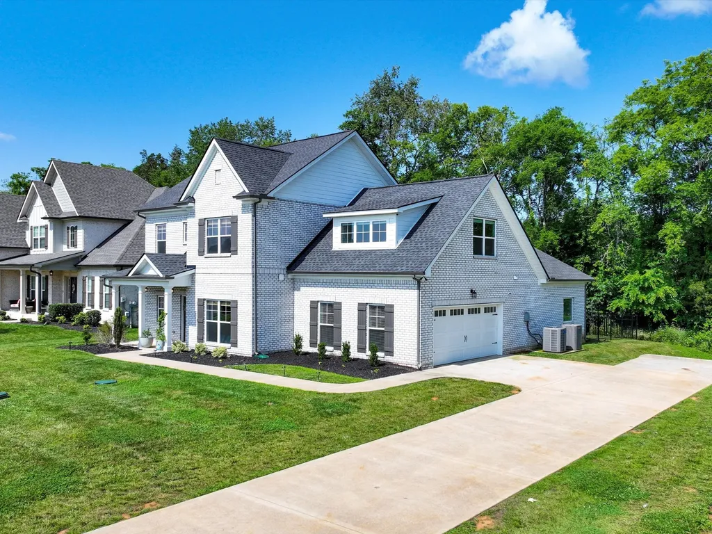 1107 Owen Layne Drive Murfreesboro TN 37129