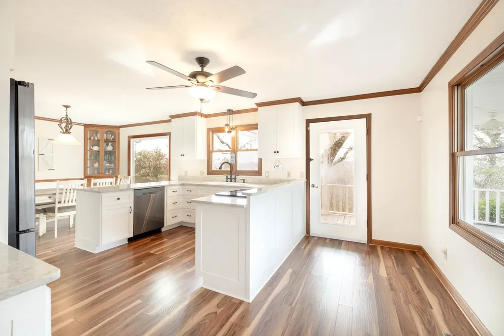 1812 Springfield Highway Goodlettsville TN 37072
