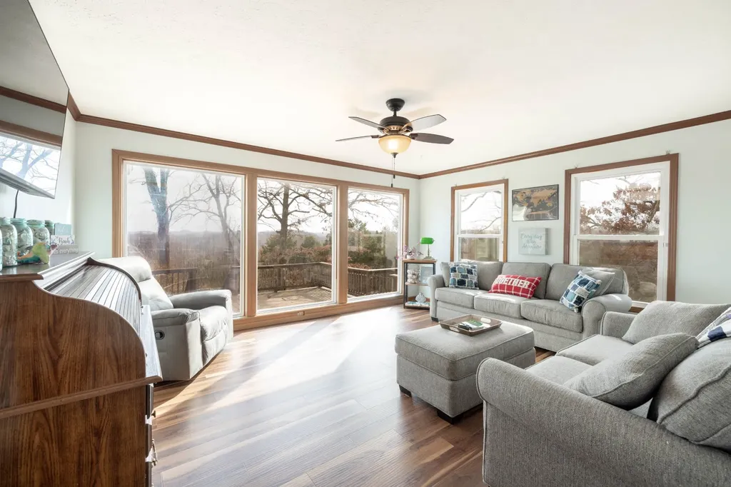 1812 Springfield Highway Goodlettsville TN 37072