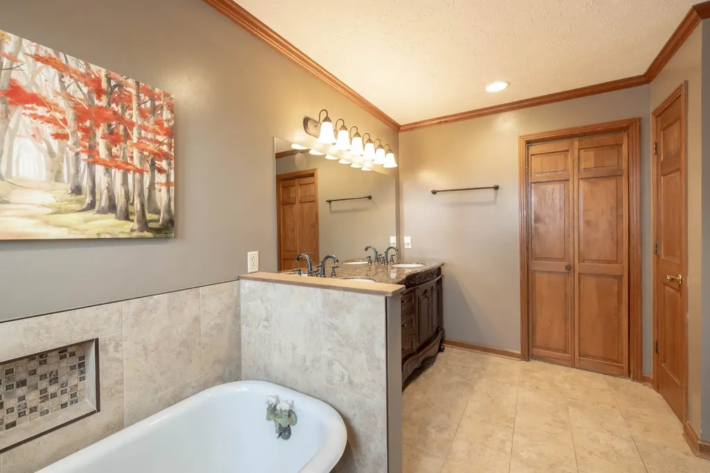 1812 Springfield Highway Goodlettsville TN 37072