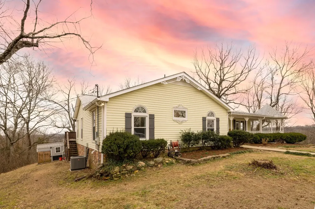 1812 Springfield Highway Goodlettsville TN 37072
