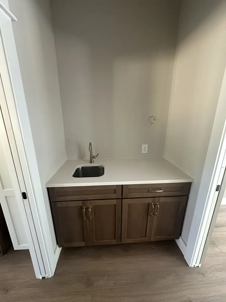 2051 Ussery Road, S Clarksville TN 37040