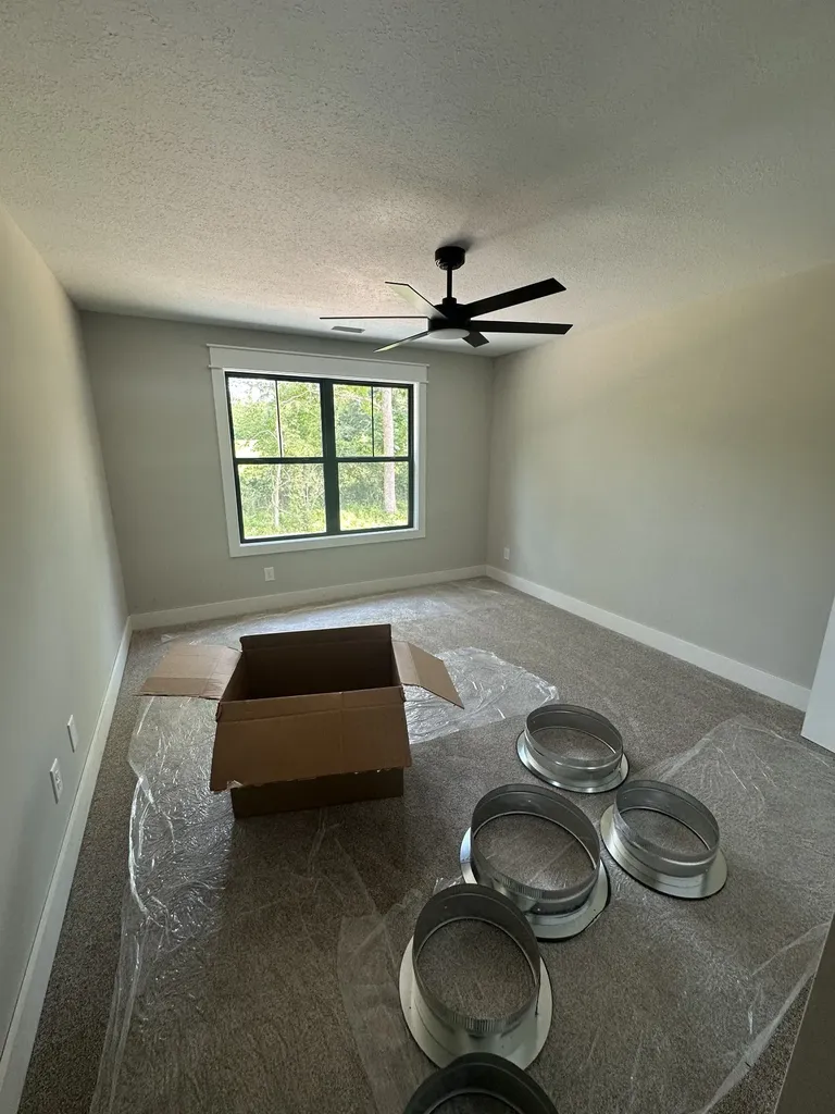 2051 Ussery Road, S Clarksville TN 37040
