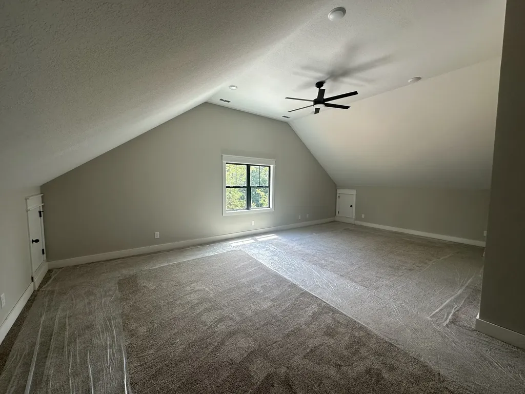 2051 Ussery Road, S Clarksville TN 37040