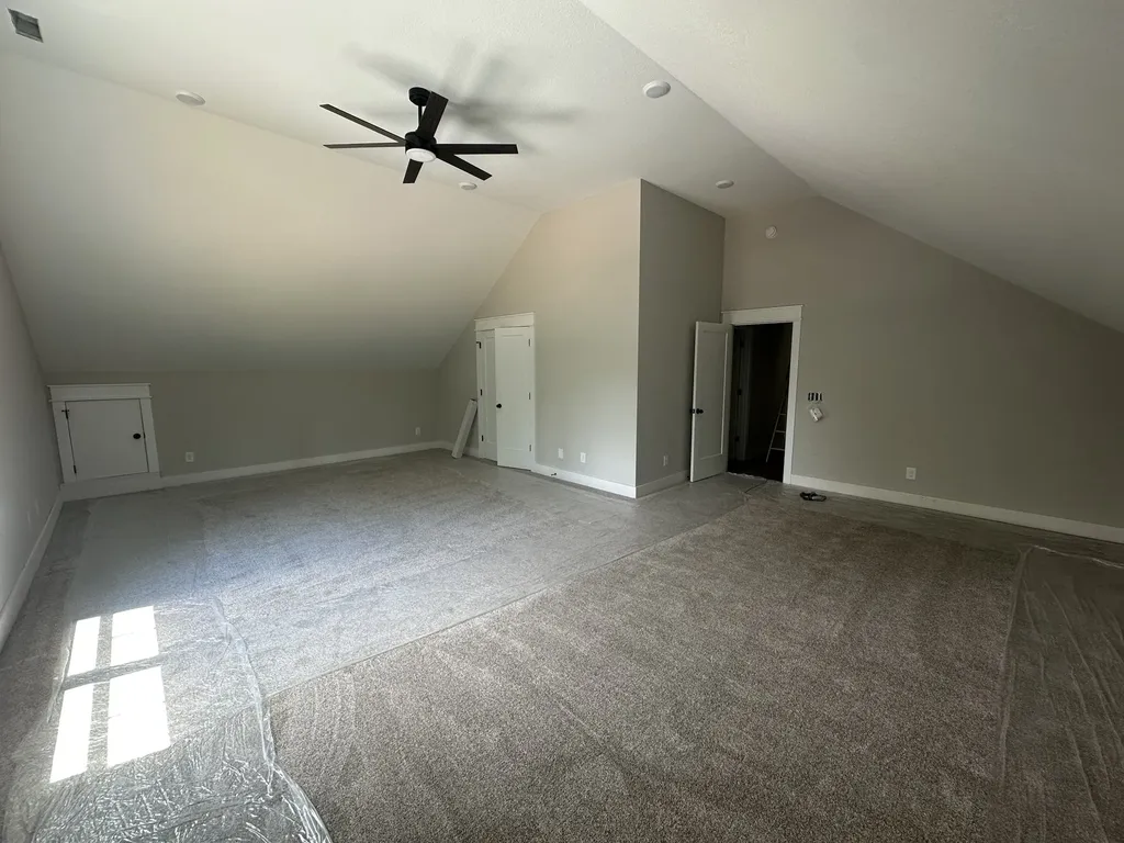 2051 Ussery Road, S Clarksville TN 37040