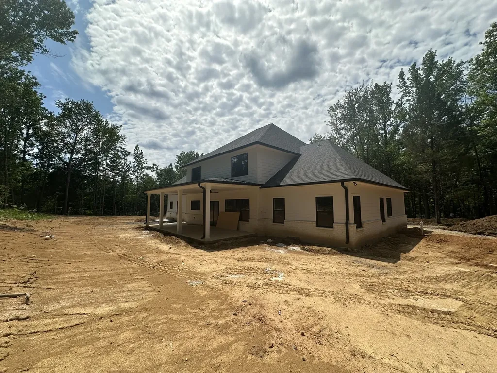 2051 Ussery Road, S Clarksville TN 37040