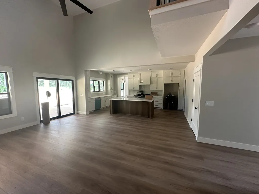 2051 Ussery Road, S Clarksville TN 37040