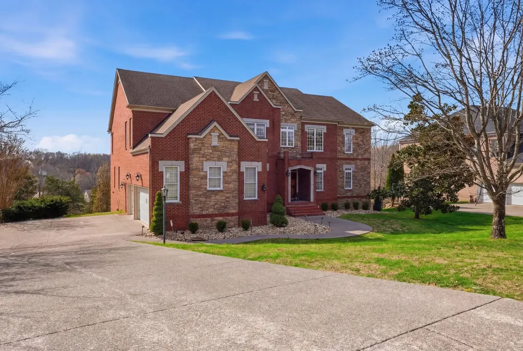 6876 Walnut Hills Drive Brentwood TN 37027
