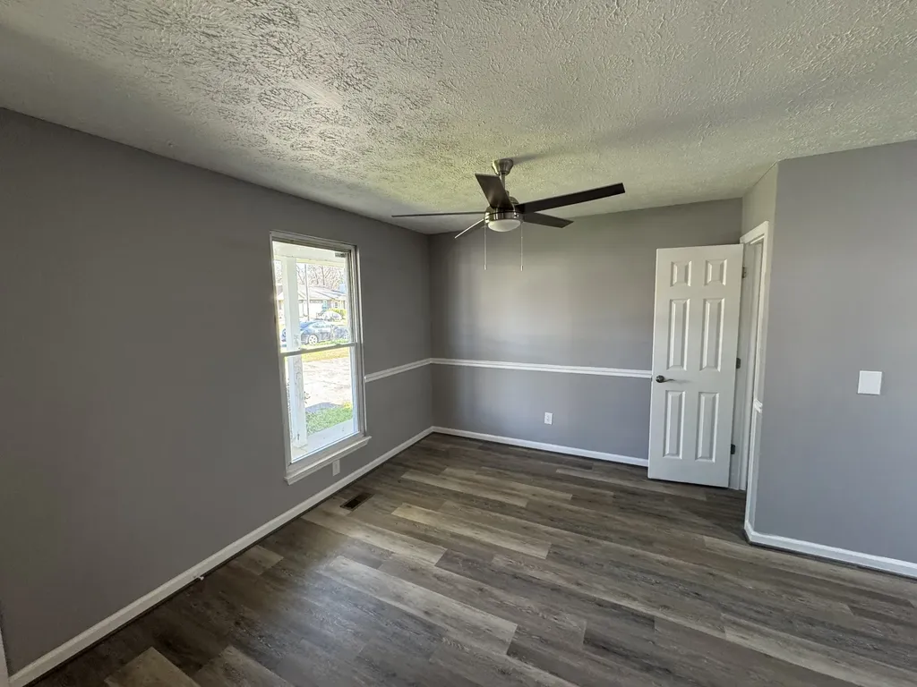 3216 Woodstock Drive Nashville TN 37207