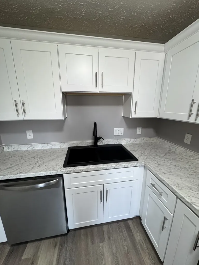 3216 Woodstock Drive Nashville TN 37207