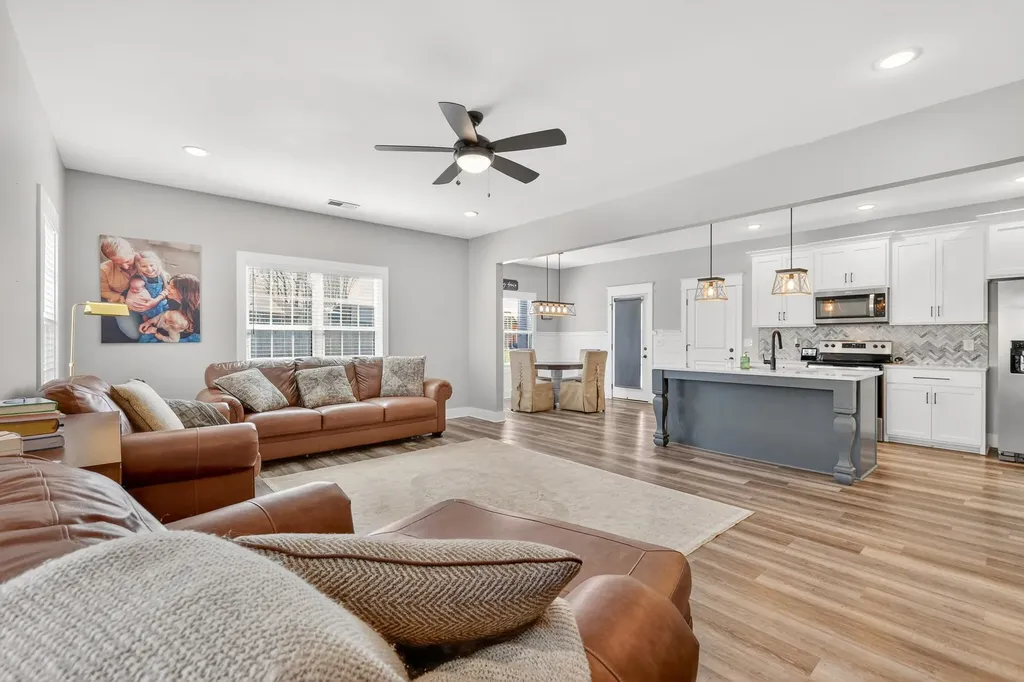 222 Tucker Trice Boulevard Lebanon TN 37087