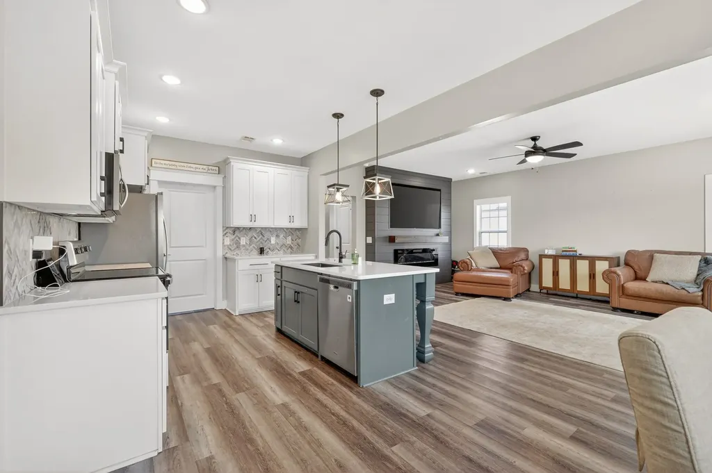 222 Tucker Trice Boulevard Lebanon TN 37087