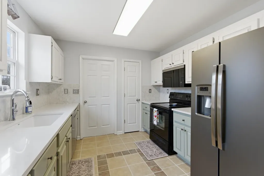 3080 Bowker Road Charlotte TN 37036